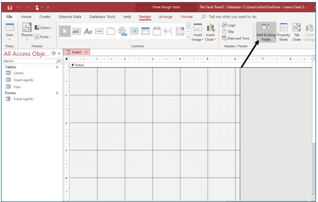 Microsoft Access lesson screenshot CreatingForms13