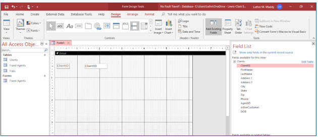 Microsoft Access lesson screenshot CreatingForms16